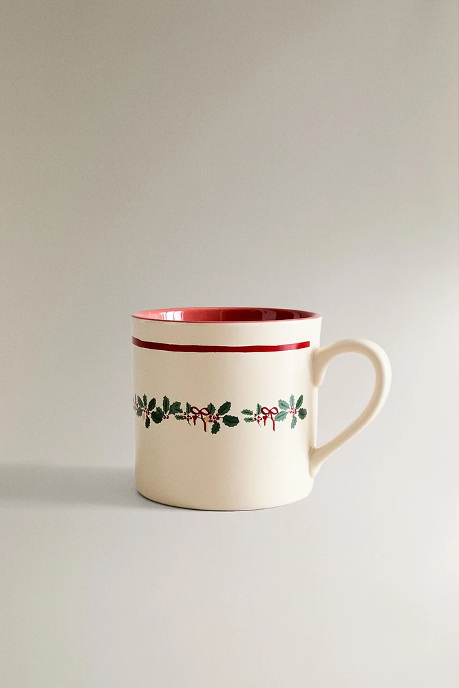 CHILDREN’S CERAMIC CHRISTMAS GARLAND MUG