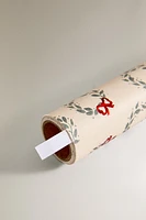 CHRISTMAS WREATH WRAPPING PAPER