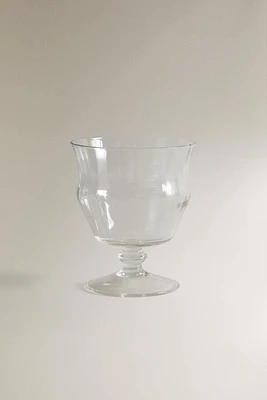 RAISED DESIGN WINE GLASS