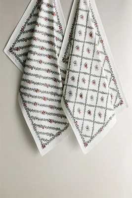 SET OF CHRISTMAS GARLAND KITCHEN TOWELS (SET OF 2)