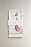 PACK OF COTTON KITCHEN TOWELS WITH PRINTED VEGETABLES (PACK OF 2)