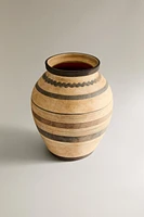 LARGE CERAMIC VASE WITH LINES