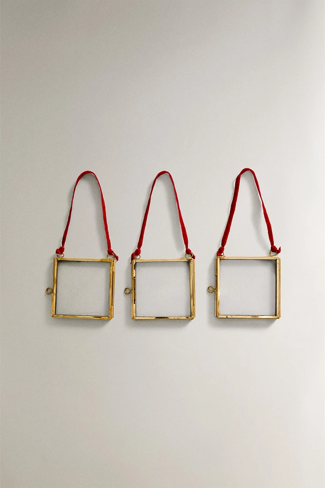 SET OF CHRISTMAS TREE FRAMES ORNAMENTS (SET OF 3)