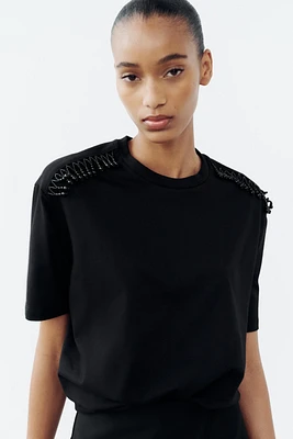 JEWEL SHOULDER T-SHIRT