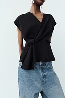 KNOTTED CREPE TOP