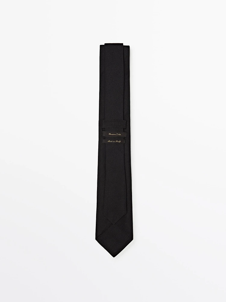 Cotton and silk blend twill tie