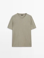 Short sleeve linen and cotton blend T-shirt