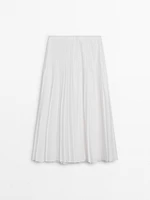 Flared pleated skirt