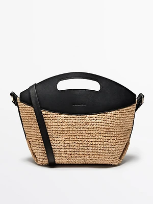 Raffia crossbody bag with leather strap