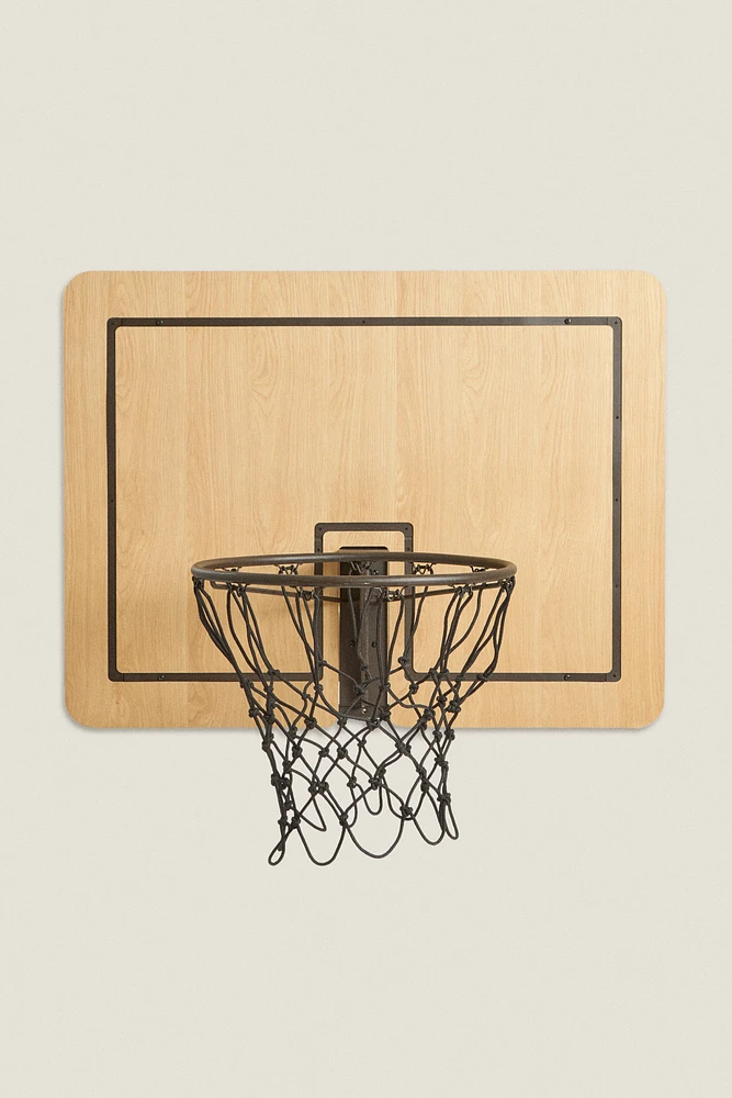 WOODEN WALL BASKETBALL HOOP