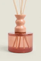 (6.09 oz) FLORAL BEYOND SCENTED REED DIFFUSER