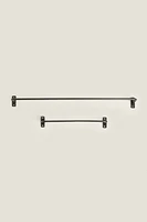 DARK METAL TOWEL RACK