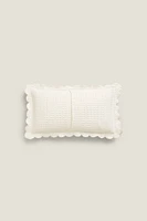 CHILDREN'S THROW PILLOW COVER WITH SCALLOPED DETAIL