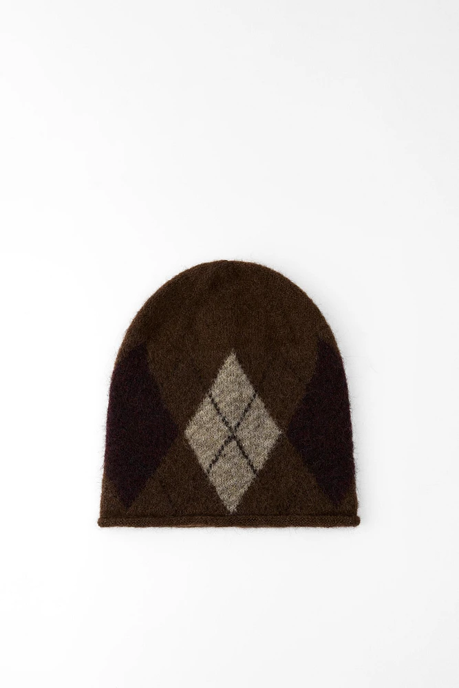 ARGYLE KNIT BEANIE