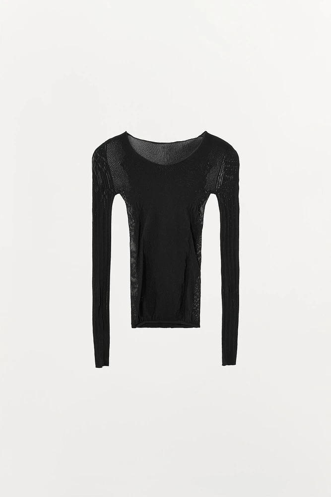 TOP SANS COUTURE EN DENTELLE