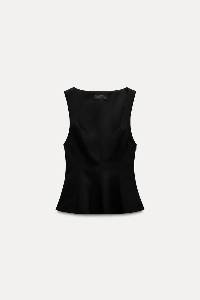 STRETCHY PEPLUM TOP