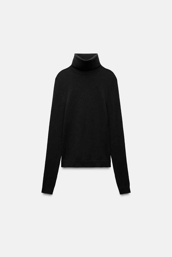 100% WOOL SWEATER LIMITED EDITION