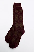 CHAUSSETTES À LOSANGES