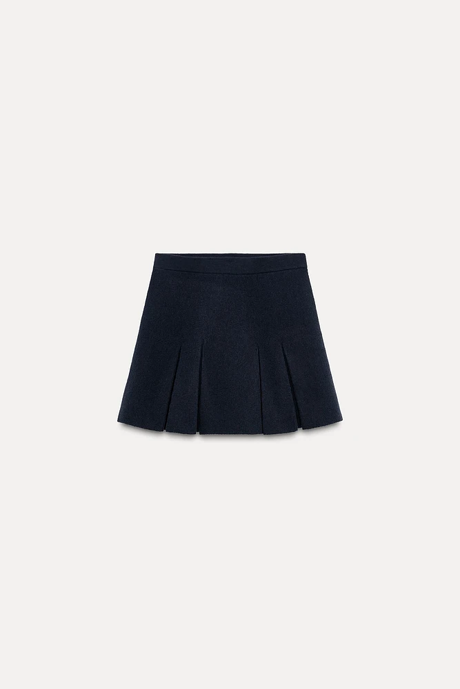 BOX PLEAT KNIT MINI SKIRT