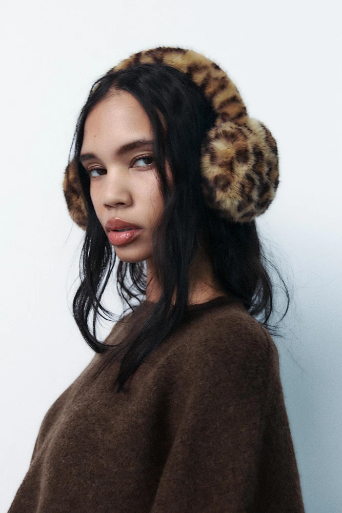 FAUX FUR ANIMAL PRINT EAR MUFFS