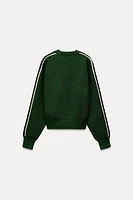 KNIT SWEATER WITH SIDE STRIPE