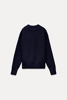 BASIC V-NECK KNIT SWEATER