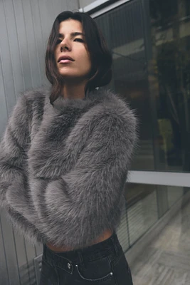 FAUX FUR SHORT COAT