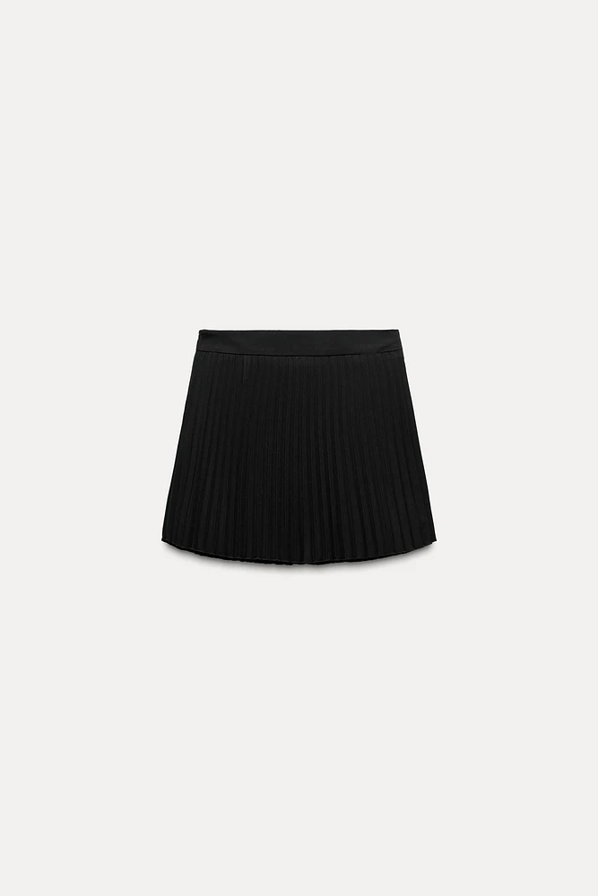 PLEATED SKORT