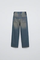 STRAIGHT LEG WASHED EFFECT JEANS