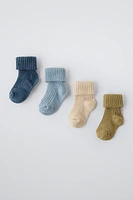 LOT DE QUATRE PAIRES CHAUSSETTES COULEURS