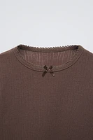 T-SHIRT POINTELLE AVEC NŒUD