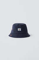 OXFORD PATCH BUCKET HAT