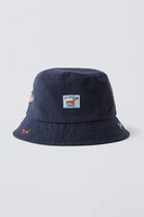 OXFORD PATCH BUCKET HAT