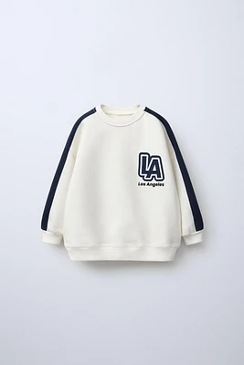 RAISED TEXT STRIPES SWEATSHIRT