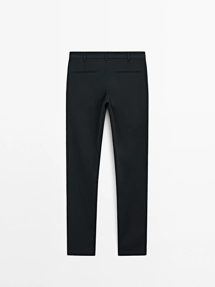 Pantalon slim texturé en coton mélangé