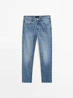 Slim fit jeans