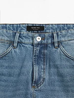 Slim fit jeans