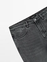 100% cotton tapered fit jeans