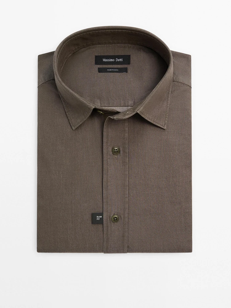 Slim fit 100% cotton denim shirt