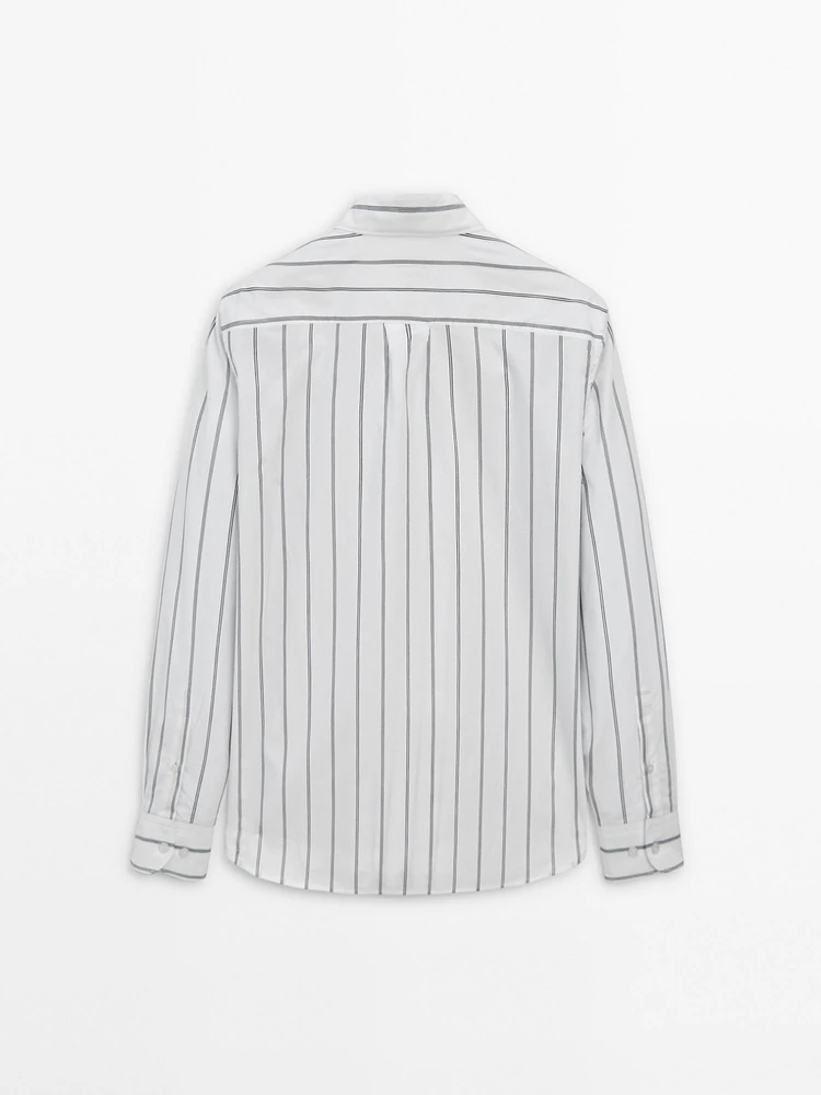 100% cotton poplin striped shirt