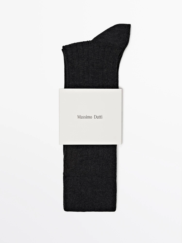 Ribbed cotton blend socks