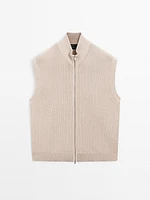 Cotton knit vest with zip