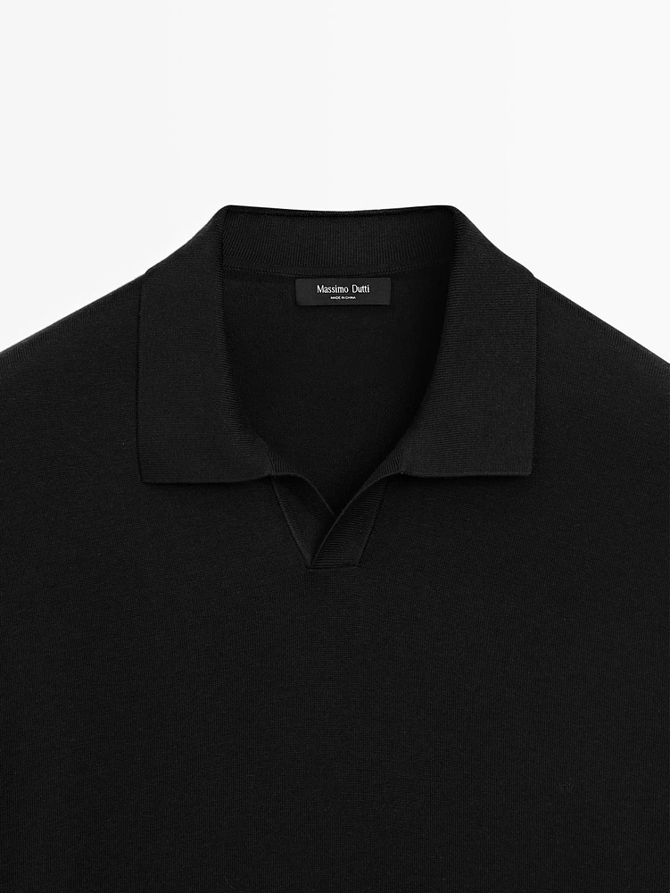 Short sleeve V-neck polo sweater