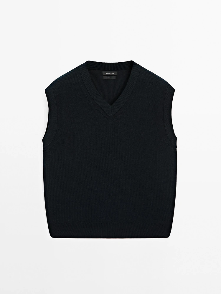 100% cotton knit vest