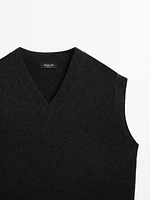 V-neck knit vest