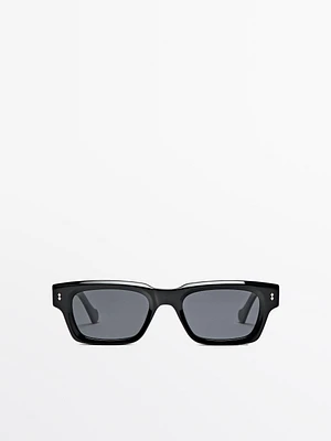 Narrow straight sunglasses