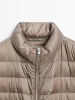 Foldable lightweight down puffer jacket