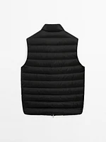 Foldable lightweight down puffer gilet