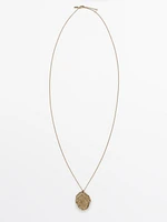 Irregular stone mesh necklace