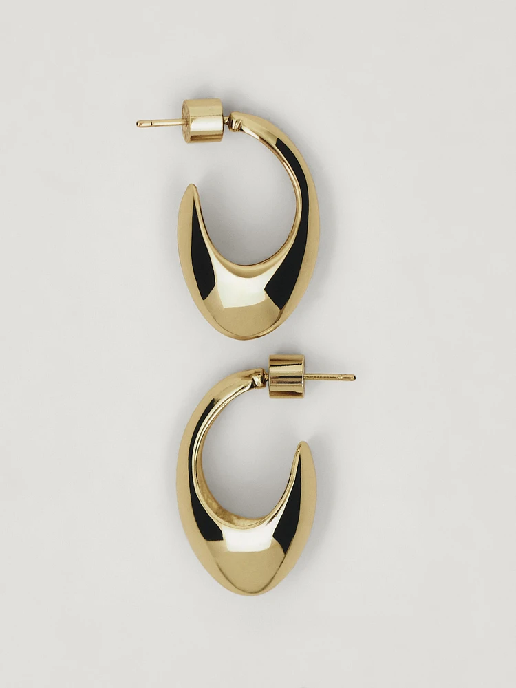 Oval hoop earrings